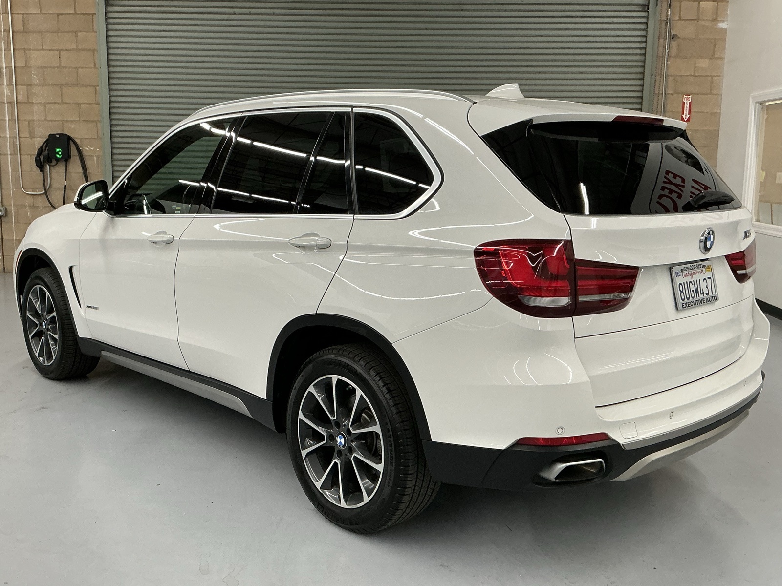 Vehicle image 6 of 34