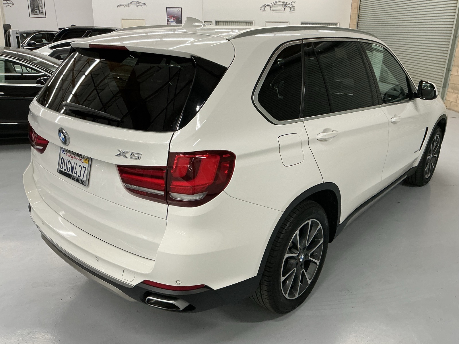 Vehicle image 5 of 34