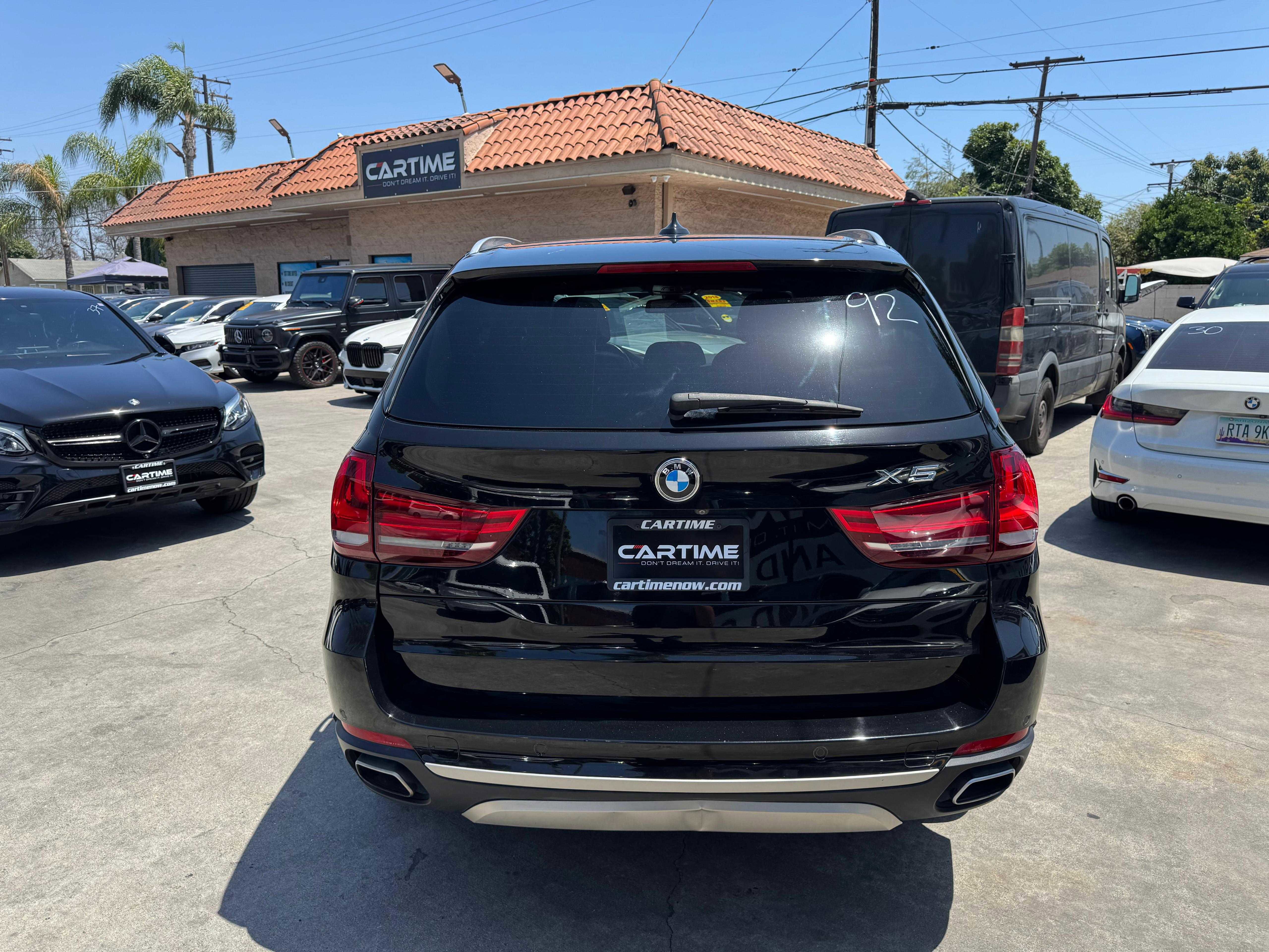 Vehicle image 60 of 69