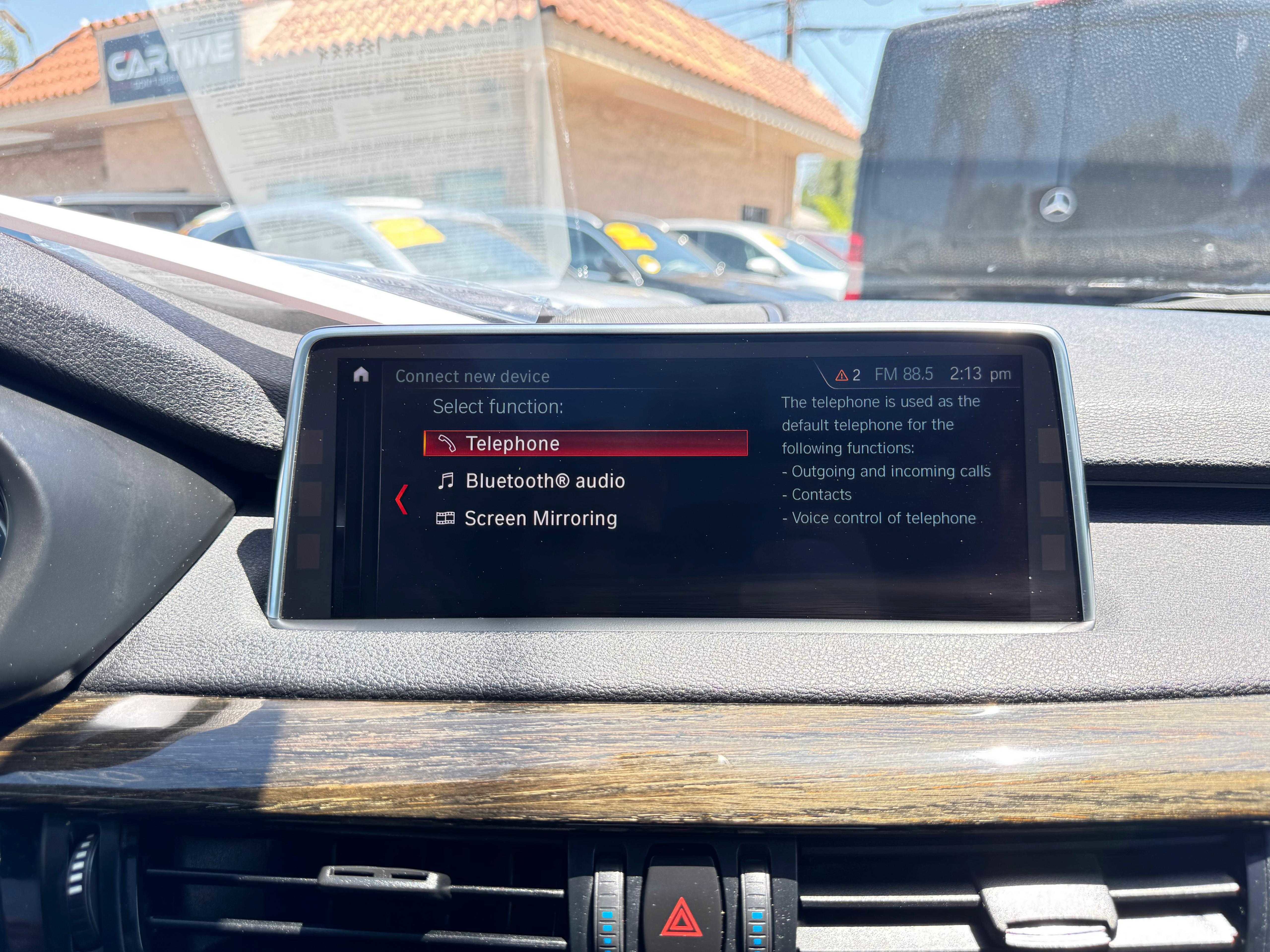 Vehicle image 36 of 69