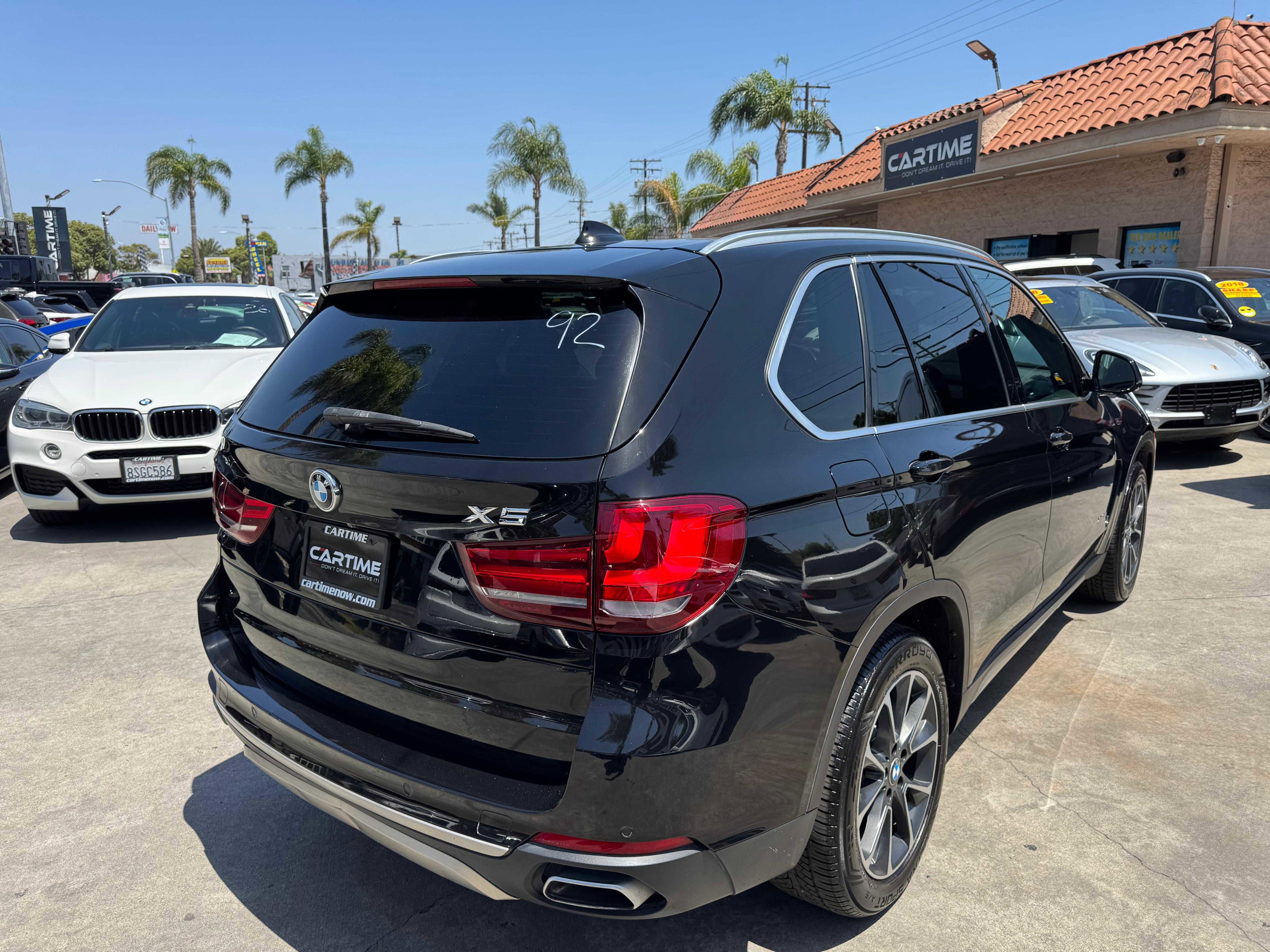 Vehicle image 9 of 69