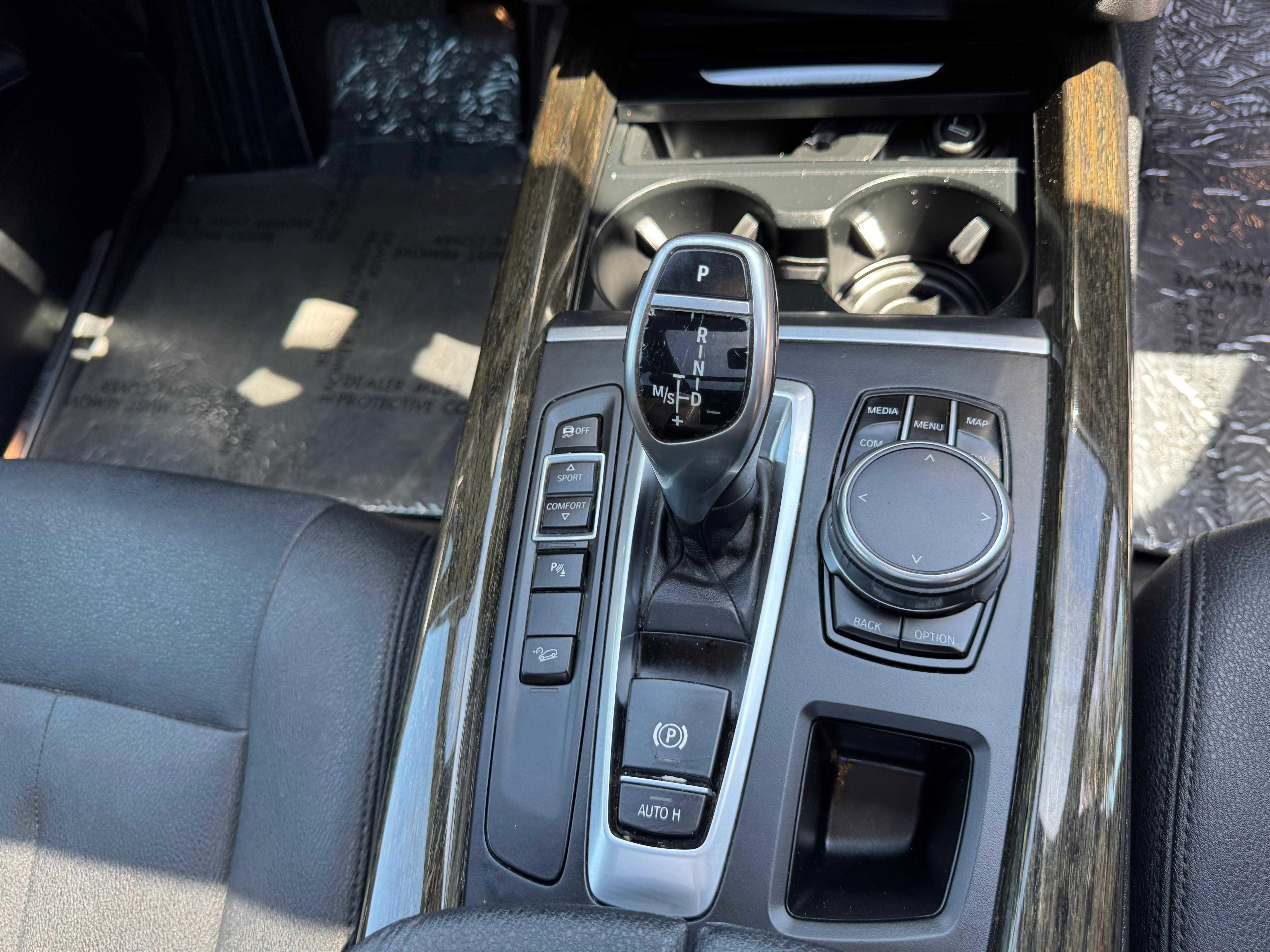 Vehicle image 49 of 69