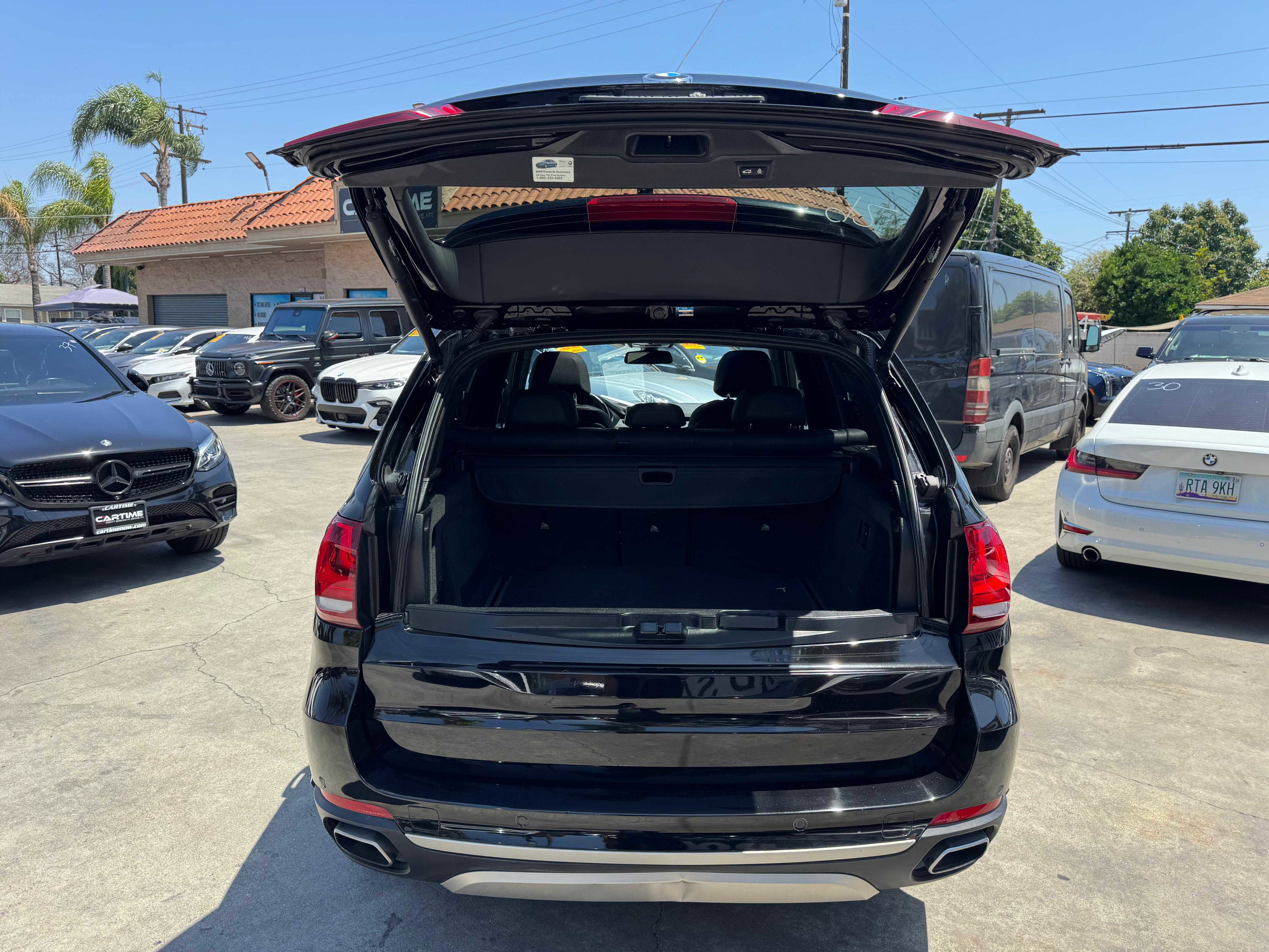 Vehicle image 15 of 69