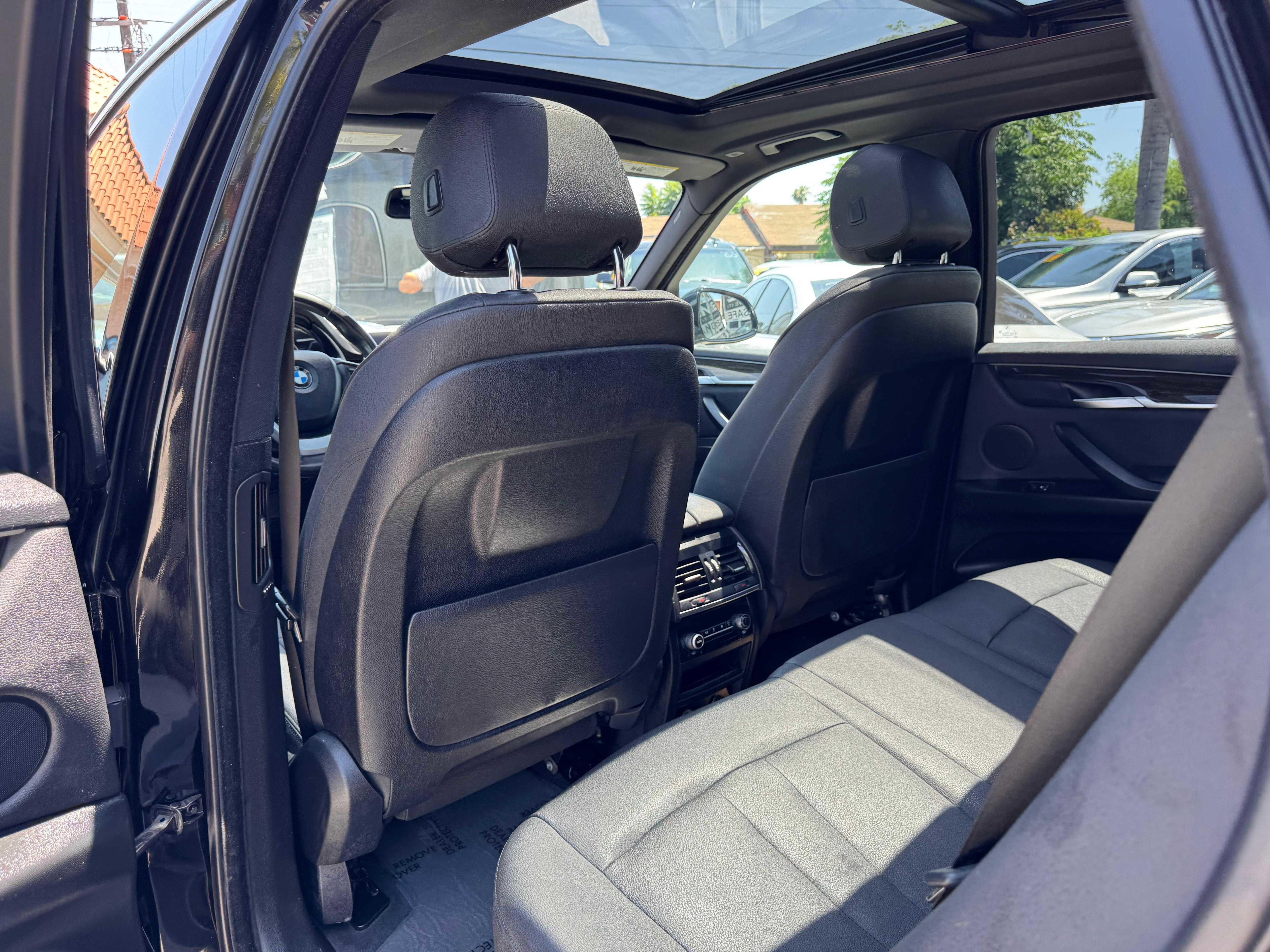Vehicle image 24 of 69