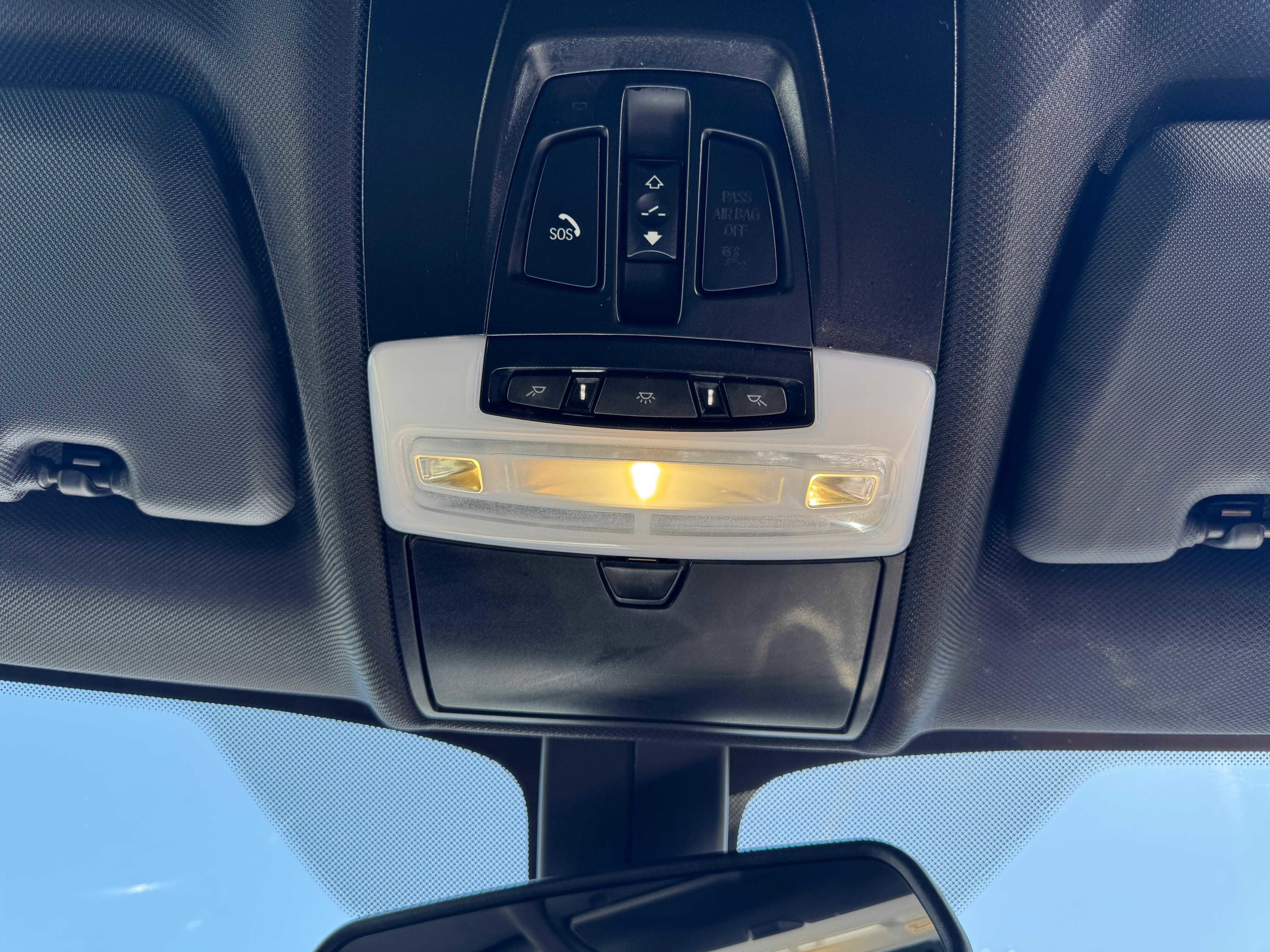 Vehicle image 68 of 69