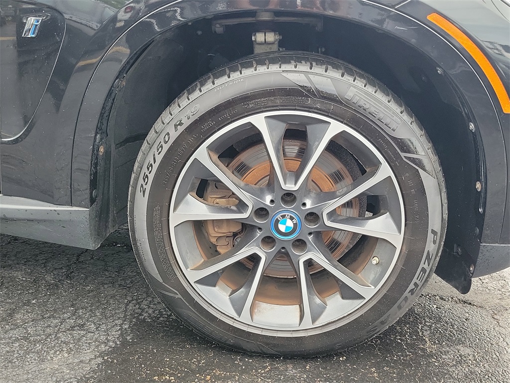 Vehicle image 5 of 36