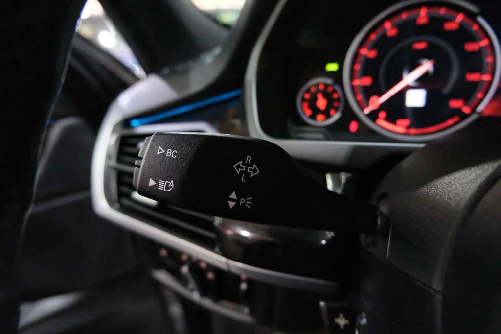 2018 BMW X5 xDrive50i Image 34 of 41