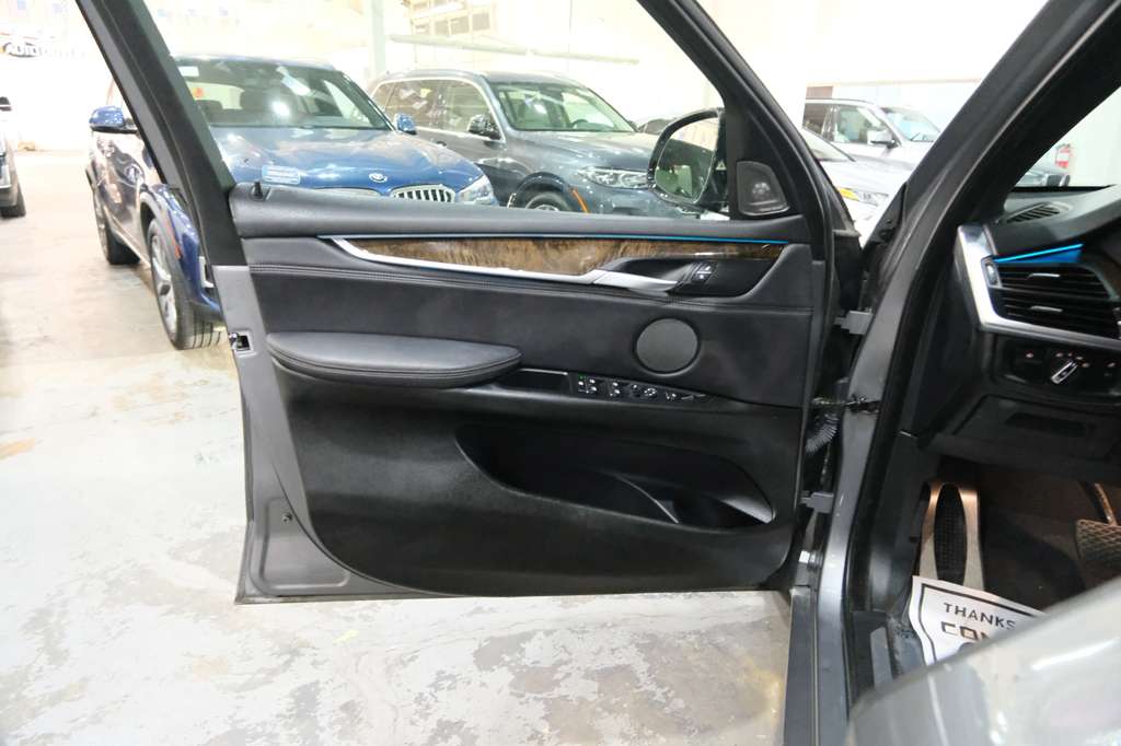 2018 BMW X5 xDrive50i Image 25 of 41