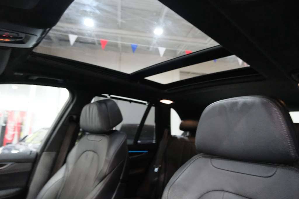 2018 BMW X5 xDrive50i Image 21 of 41