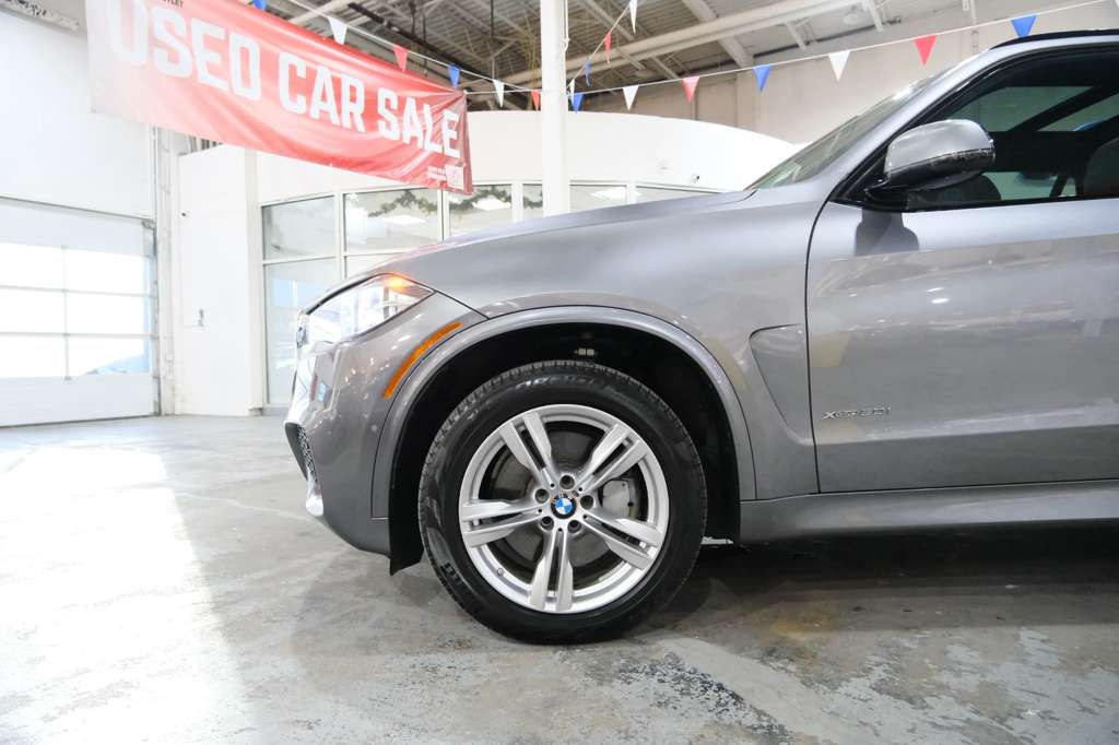 2018 BMW X5 xDrive50i Image 13 of 41