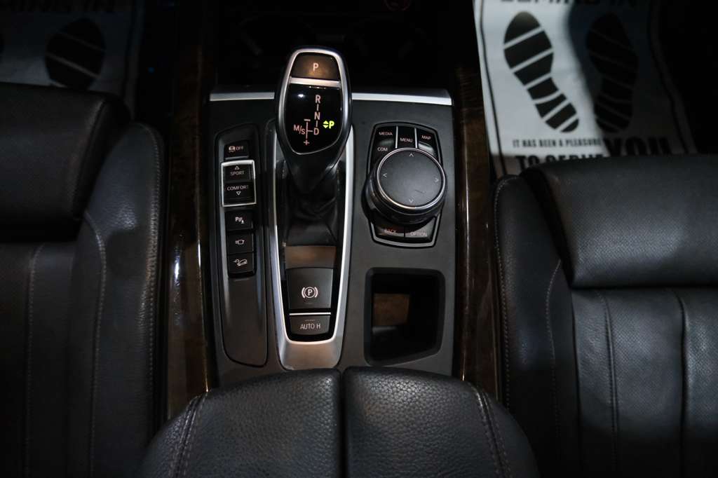 2018 BMW X5 xDrive50i Image 29 of 41