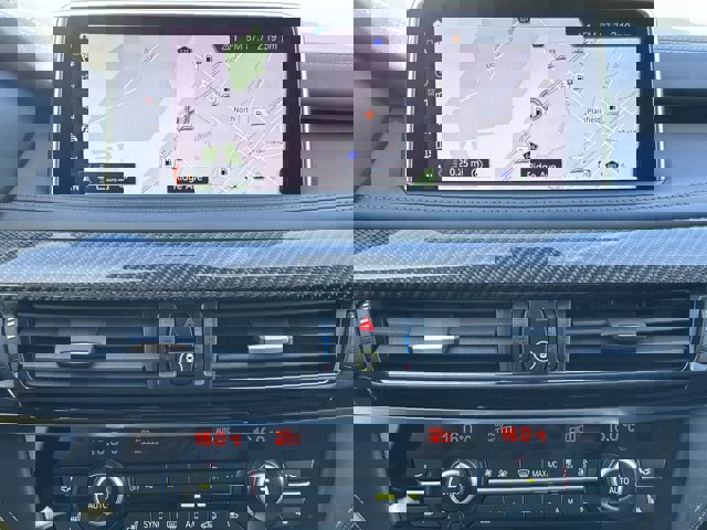 Vehicle image 19 of 27