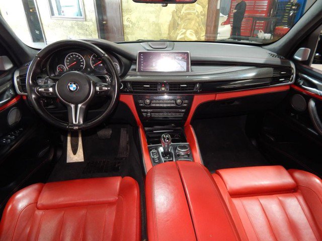 Vehicle image 20 of 29