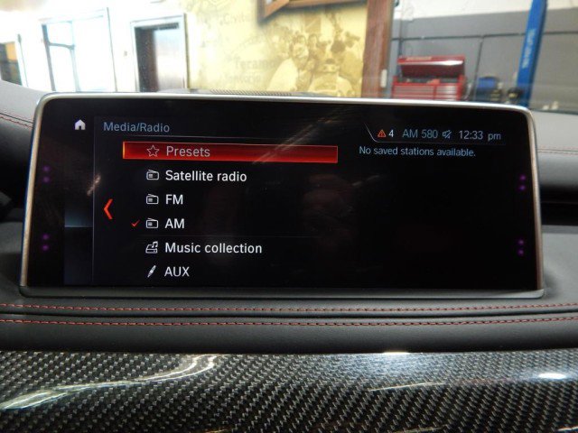 Vehicle image 26 of 29