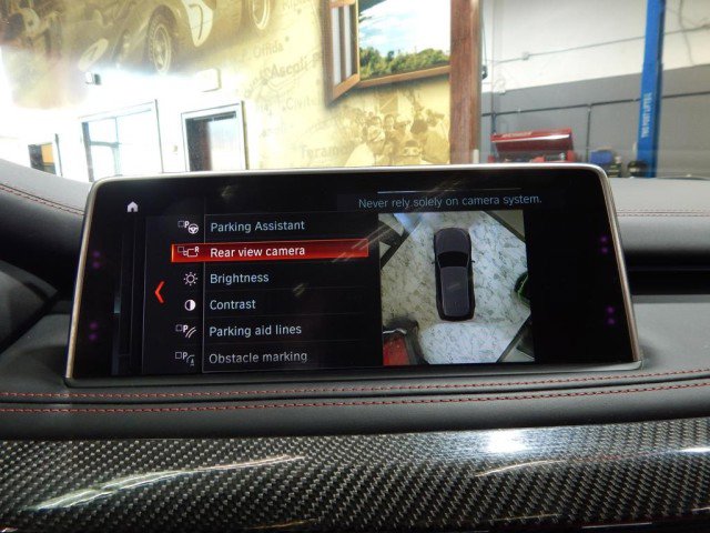 Vehicle image 28 of 29