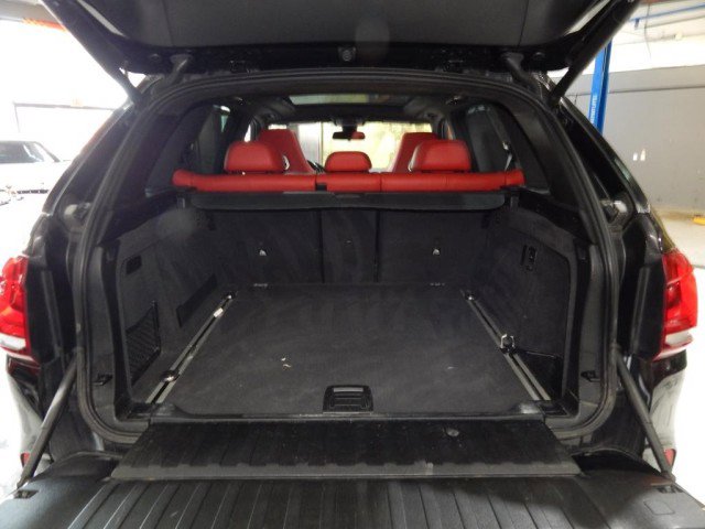 Vehicle image 22 of 29