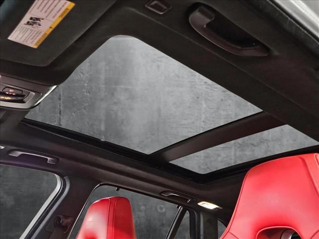 Vehicle image 25 of 25