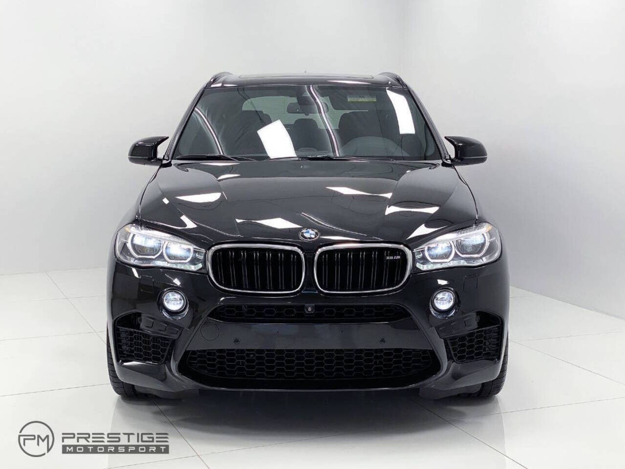 Vehicle image 4 of 48