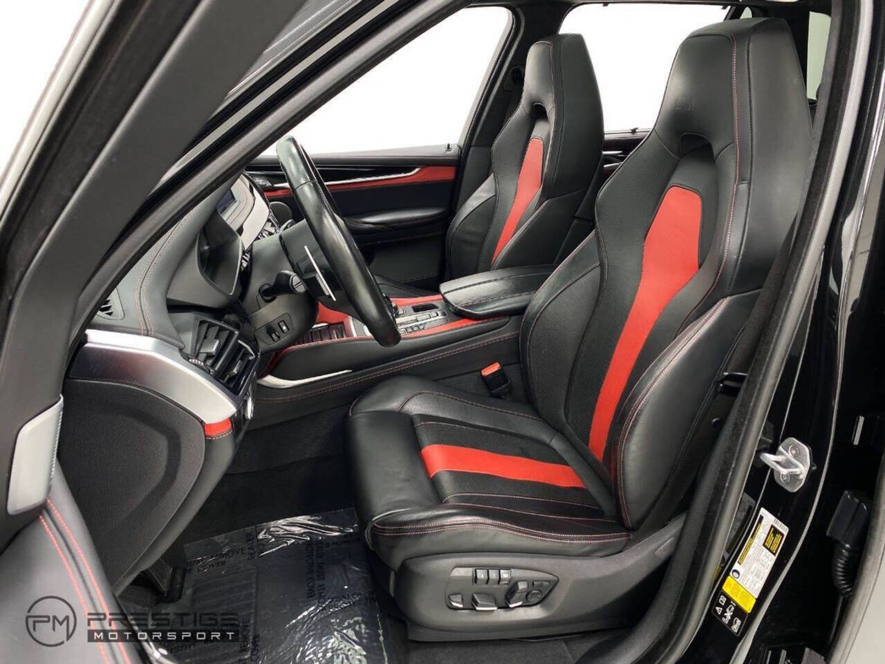 Vehicle image 20 of 48
