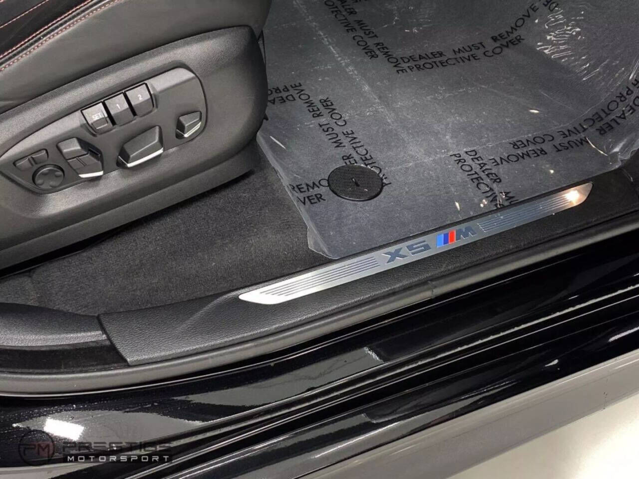 Vehicle image 43 of 48