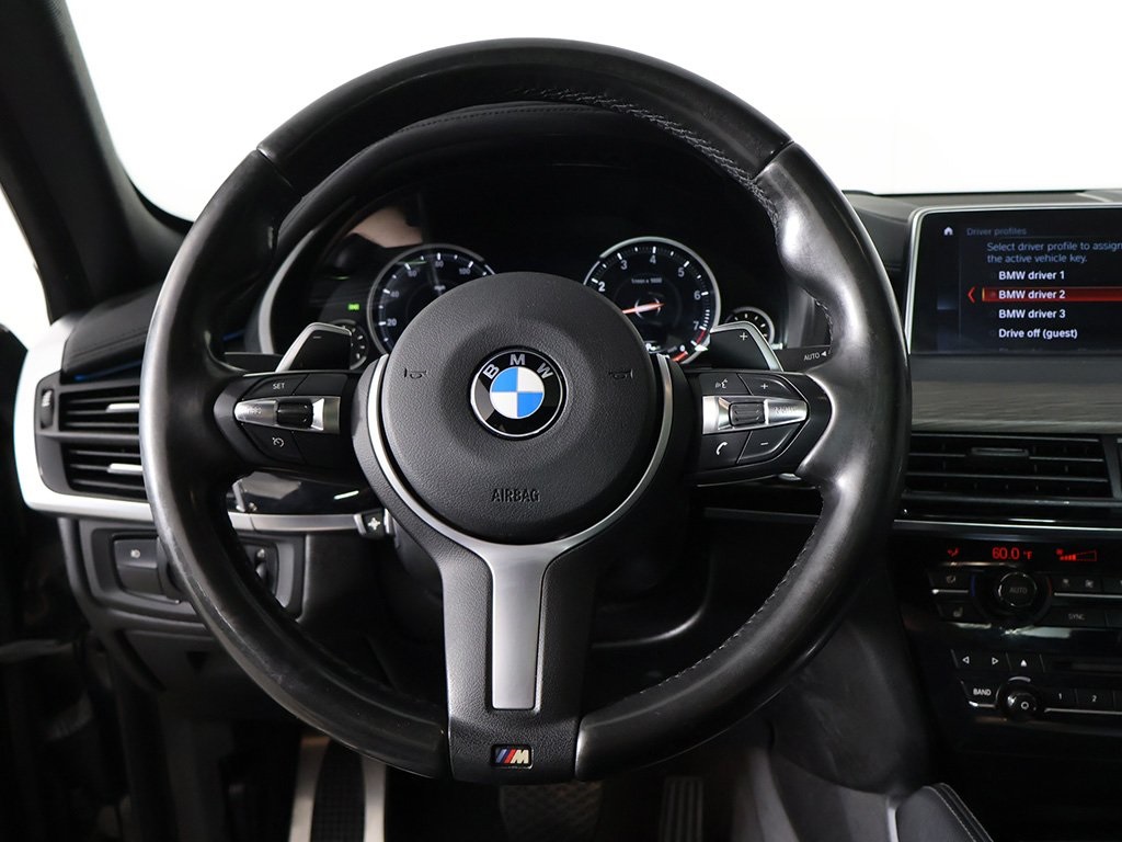 Vehicle image 41 of 60