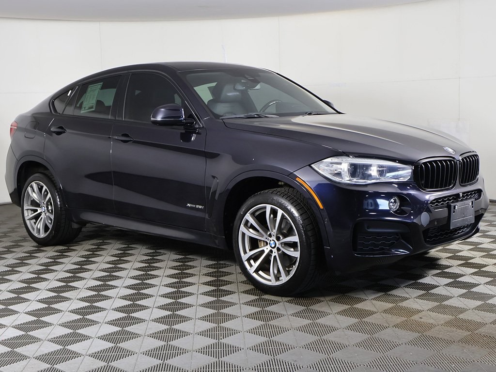 Vehicle image 5 of 60