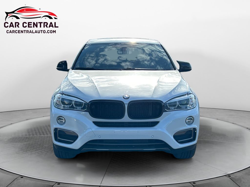 2018 BMW X6 xDrive35i Image 2 of 21
