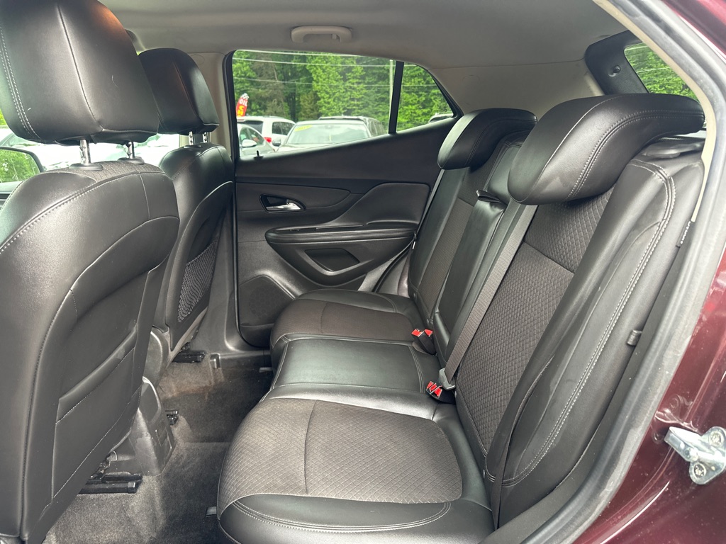 Vehicle image 14 of 34