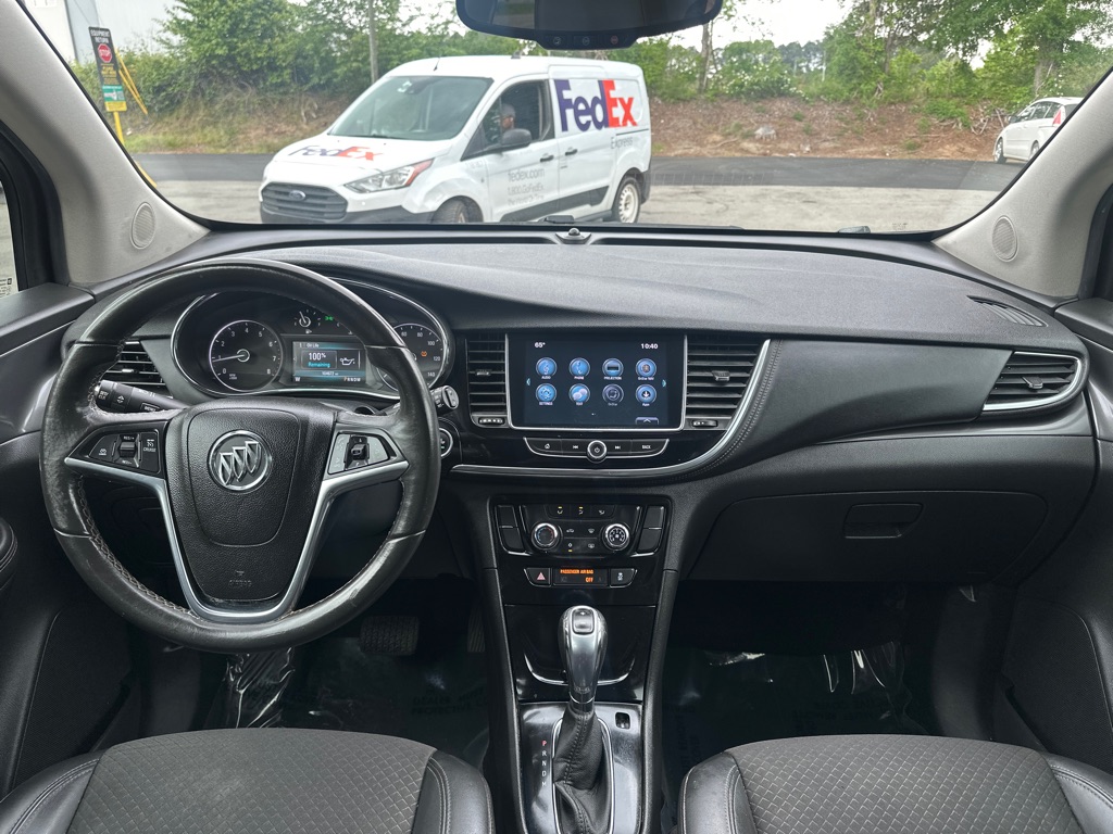Vehicle image 22 of 34