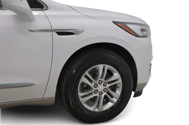 Vehicle image 9 of 34