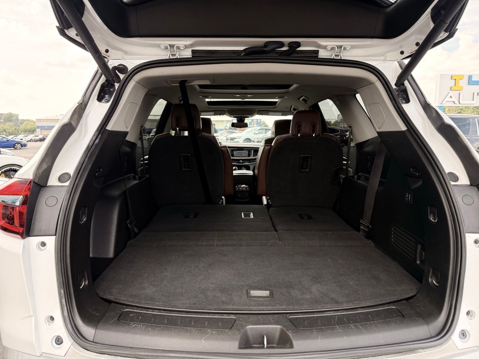 2018 Buick Enclave Avenir Image 12 of 49