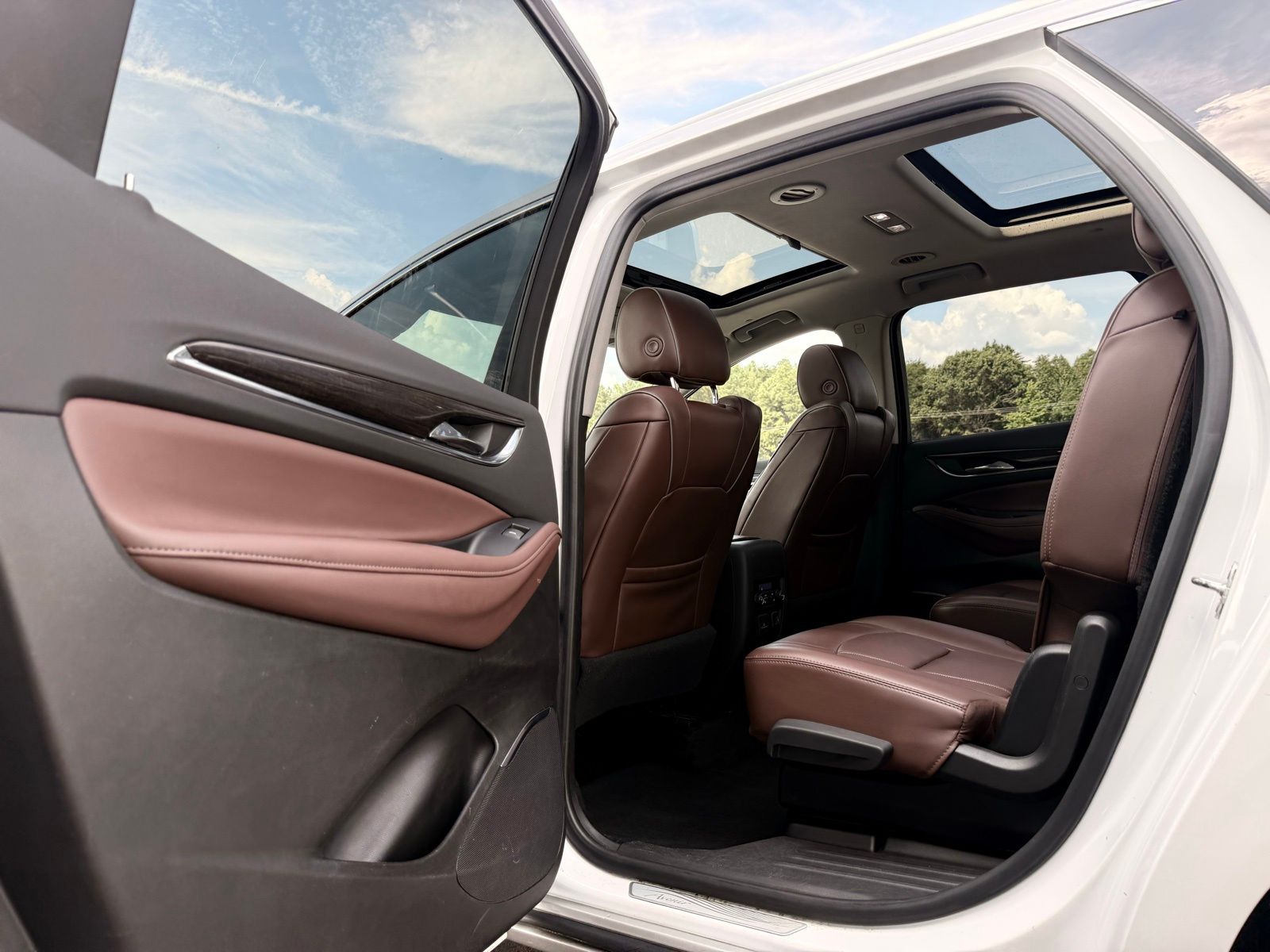 2018 Buick Enclave Avenir Image 24 of 49