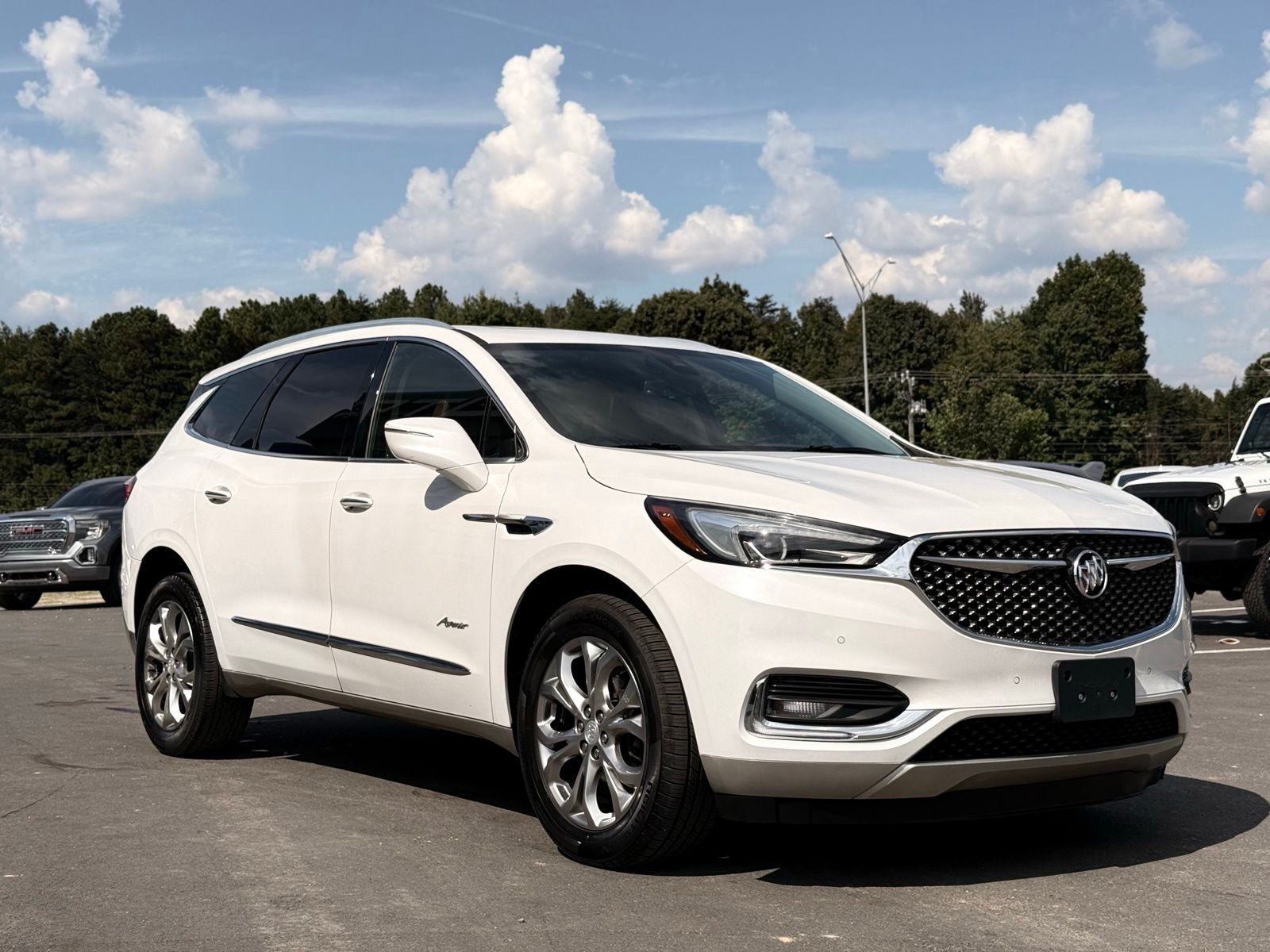2018 Buick Enclave Avenir Image 4 of 49