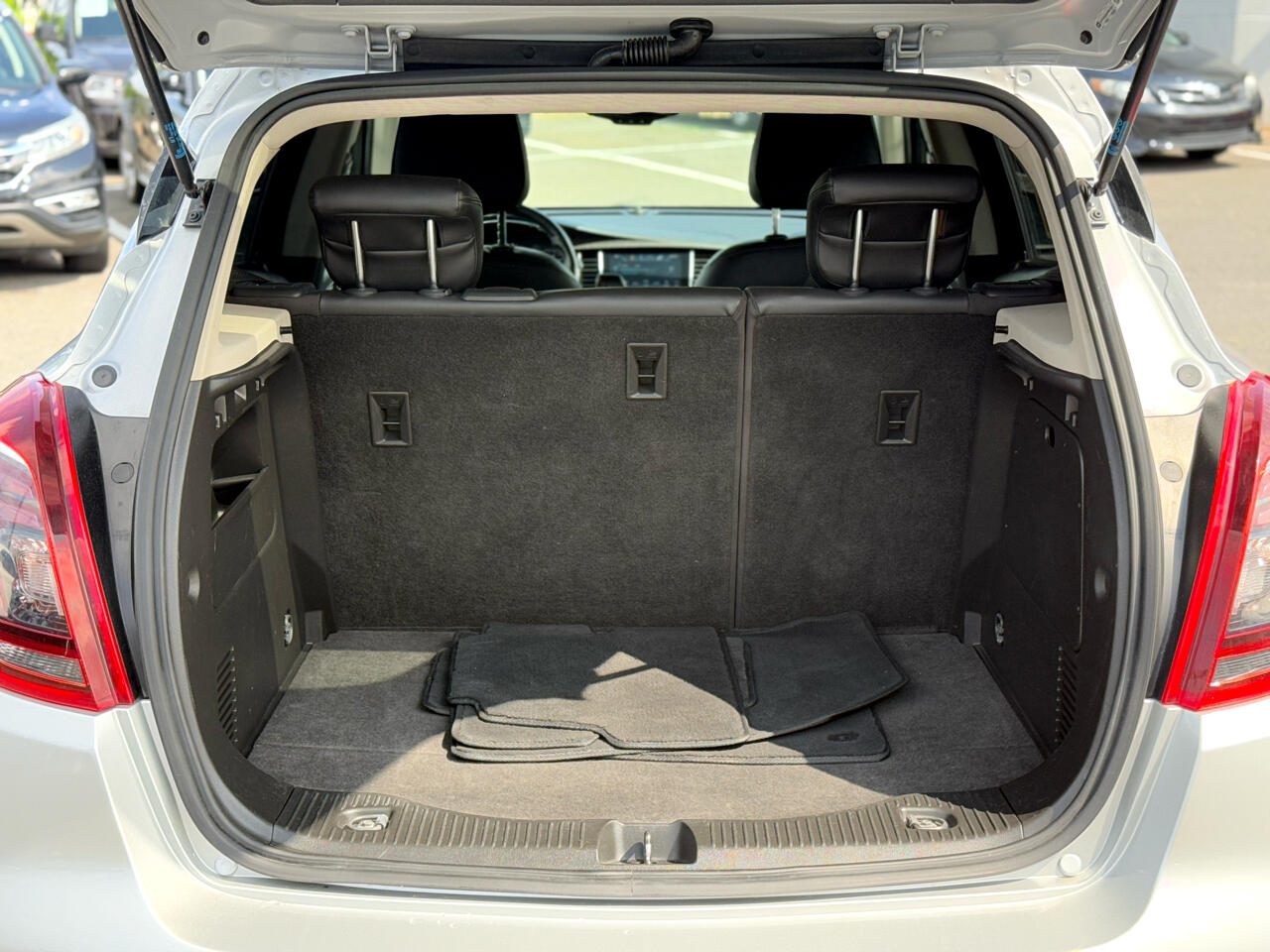 Vehicle image 12 of 51