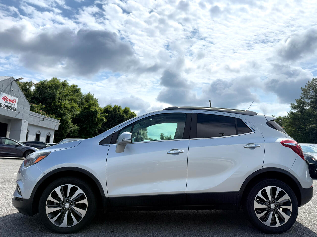 Vehicle image 8 of 51
