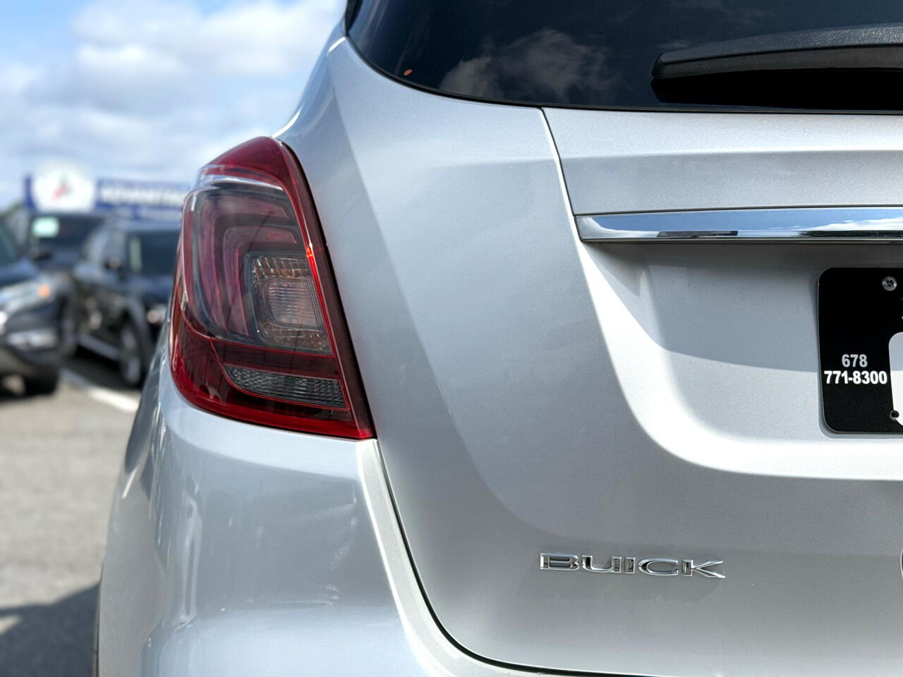 Vehicle image 10 of 51