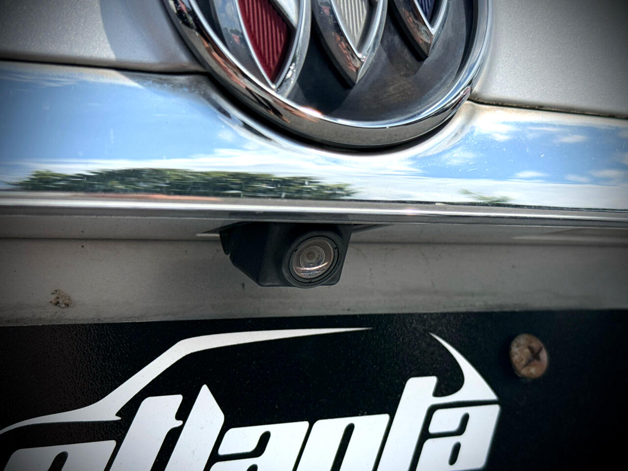 Vehicle image 11 of 51