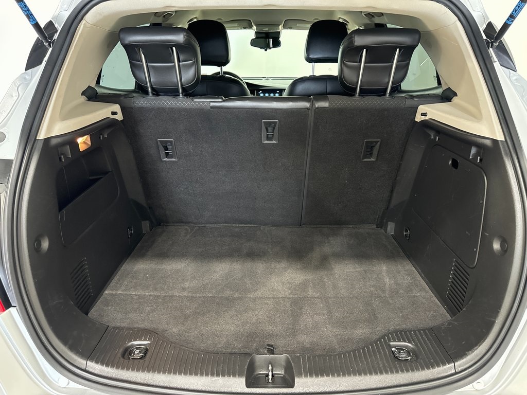 Vehicle image 9 of 40
