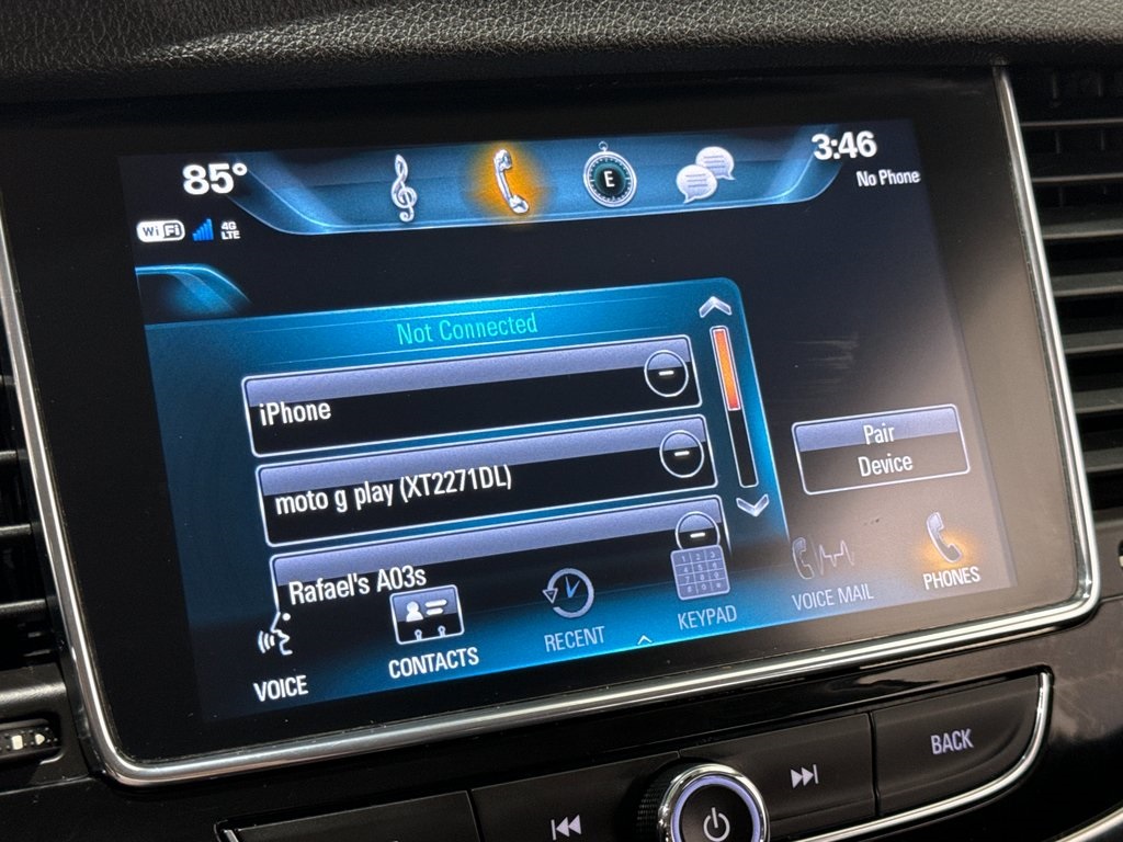 Vehicle image 20 of 40