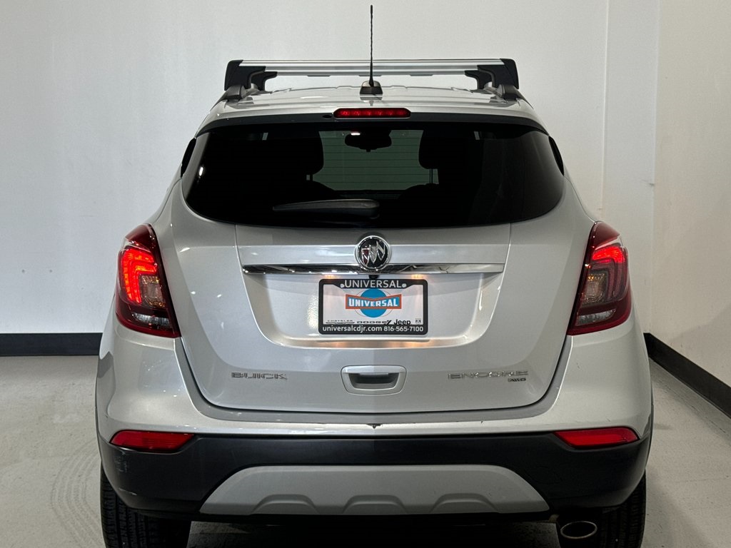 Vehicle image 4 of 40