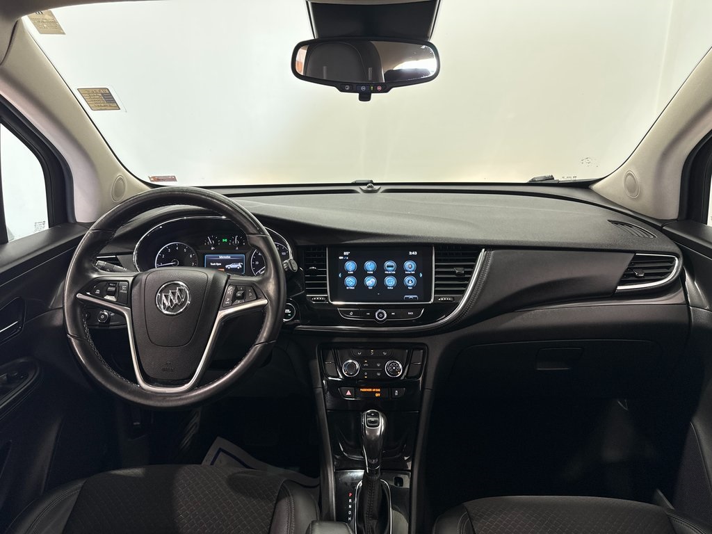 Vehicle image 15 of 40