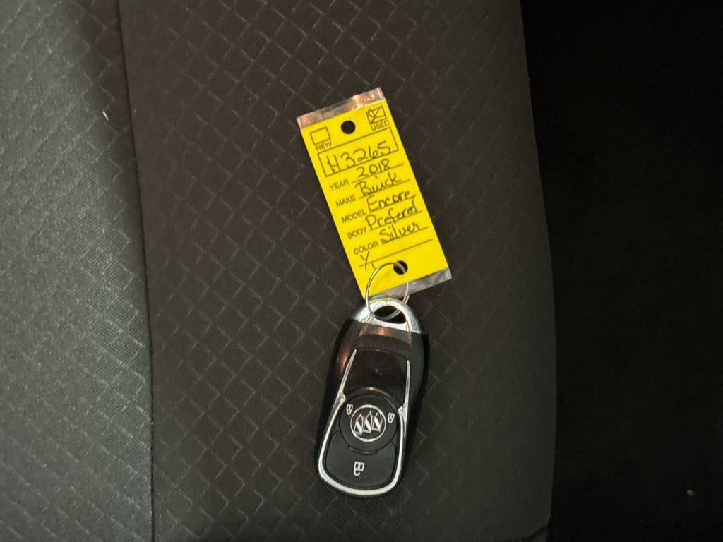 Vehicle image 31 of 40