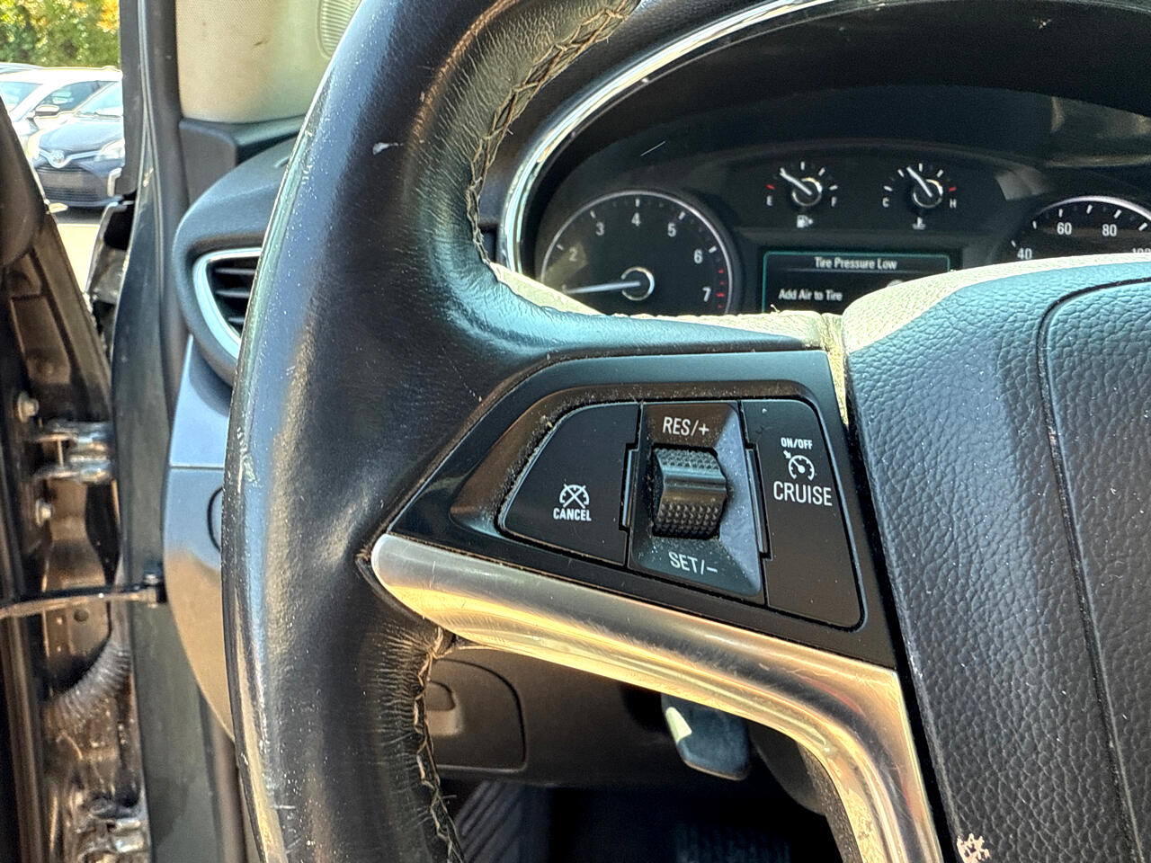 Vehicle image 20 of 21