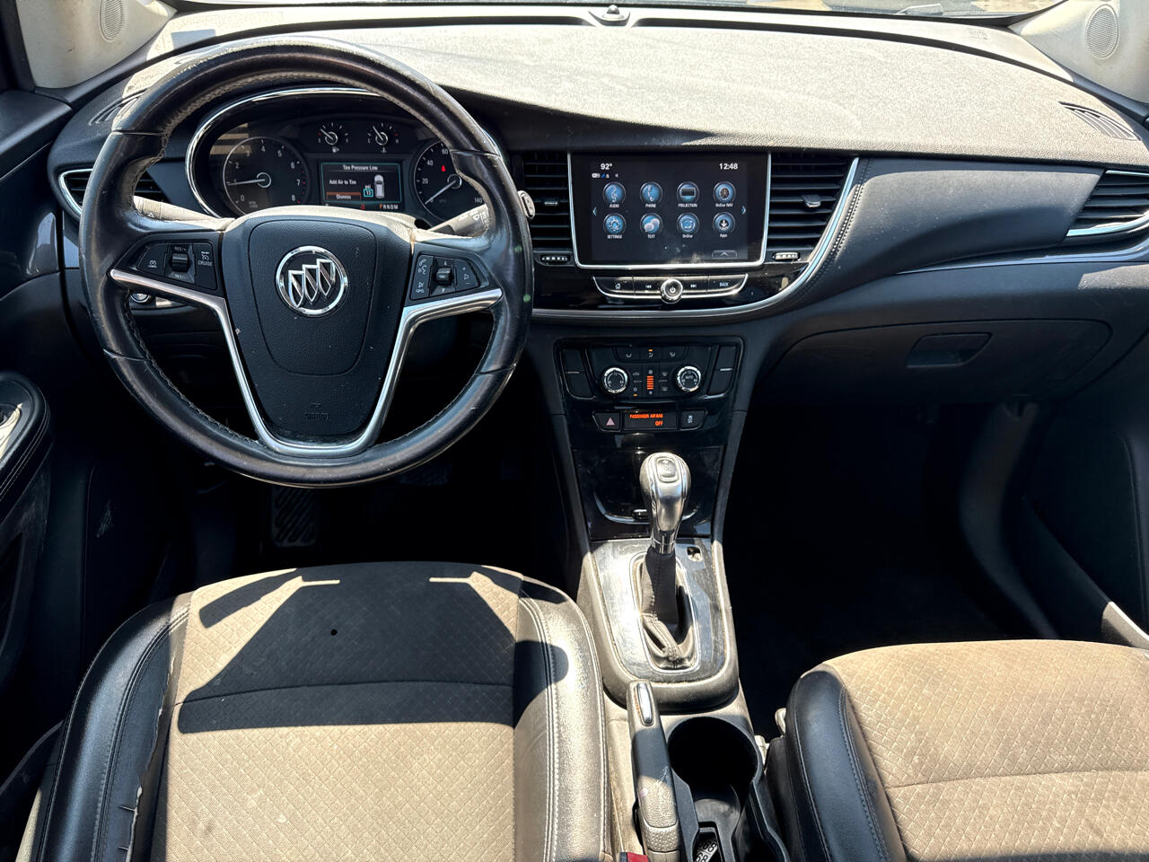 Vehicle image 13 of 21