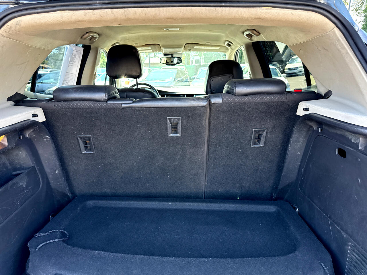 Vehicle image 9 of 21