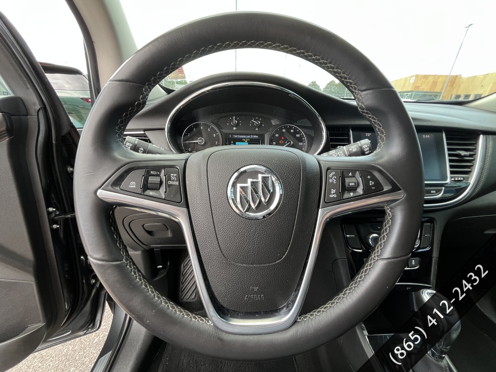 Vehicle image 14 of 15