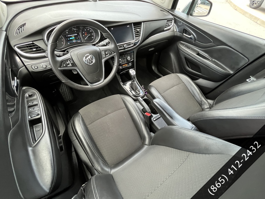 Vehicle image 12 of 15
