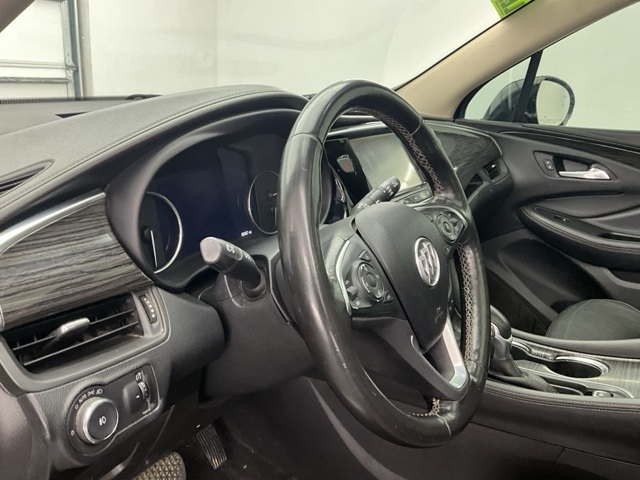 Vehicle image 7 of 26