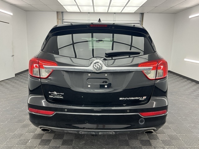 Vehicle image 4 of 26