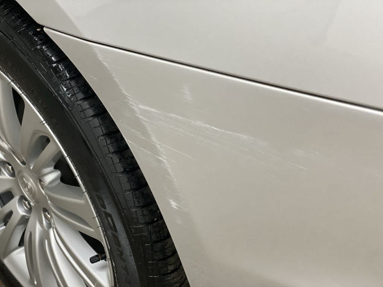 Vehicle image 34 of 38